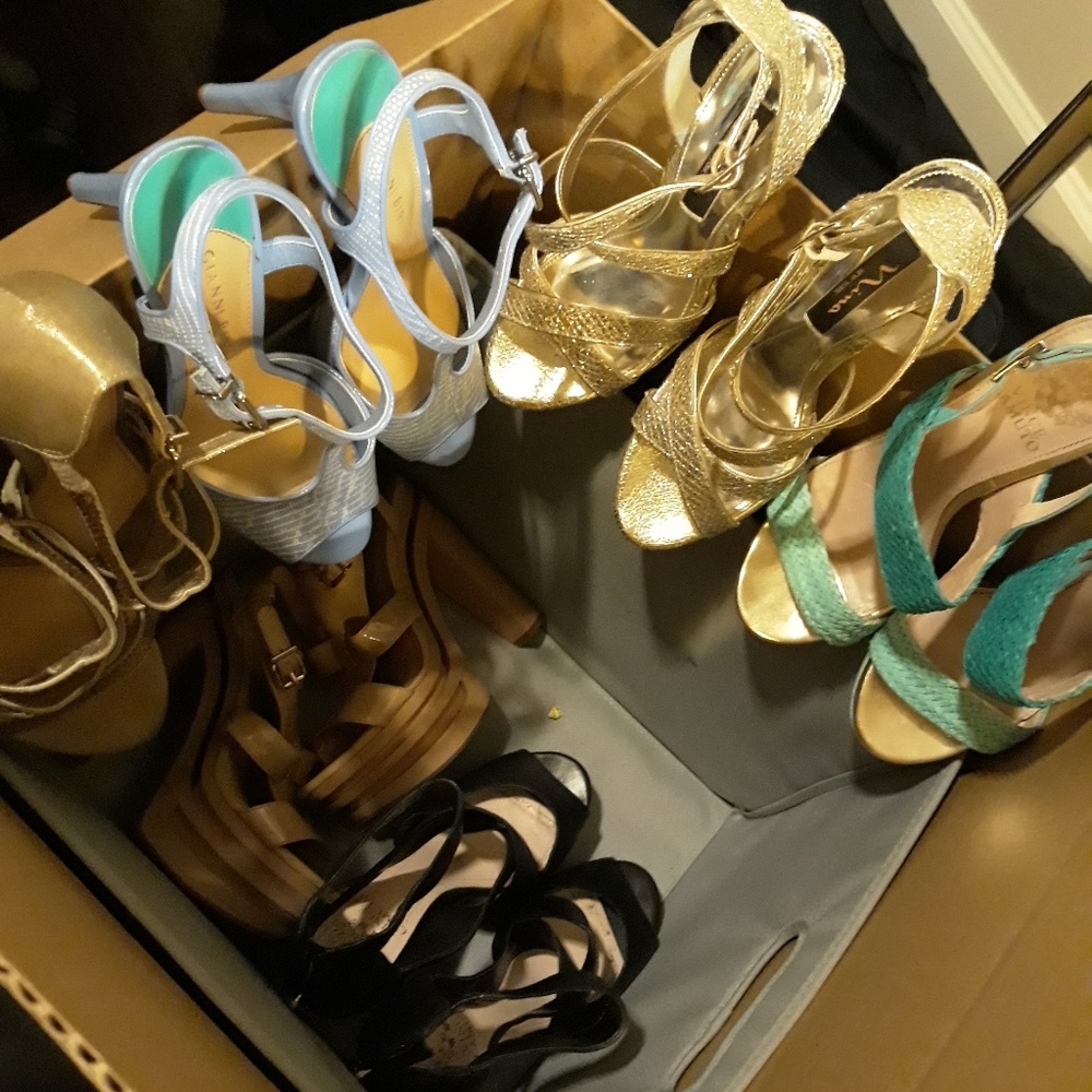 6 pairs of shoes 7.5